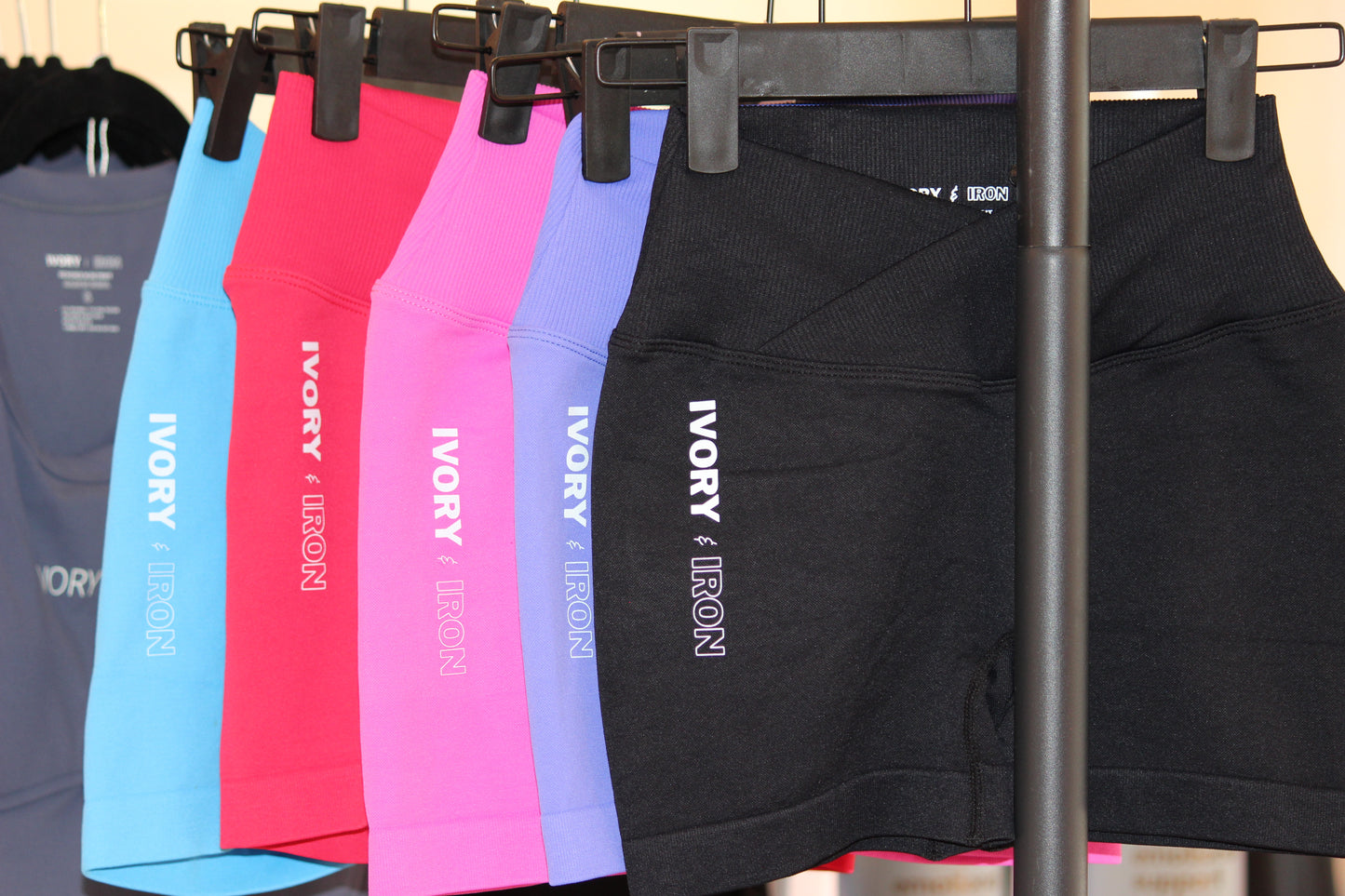 Cali Seamless Shorts