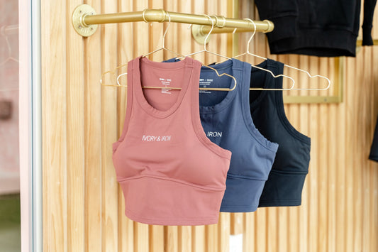 Essential Cropped Tank